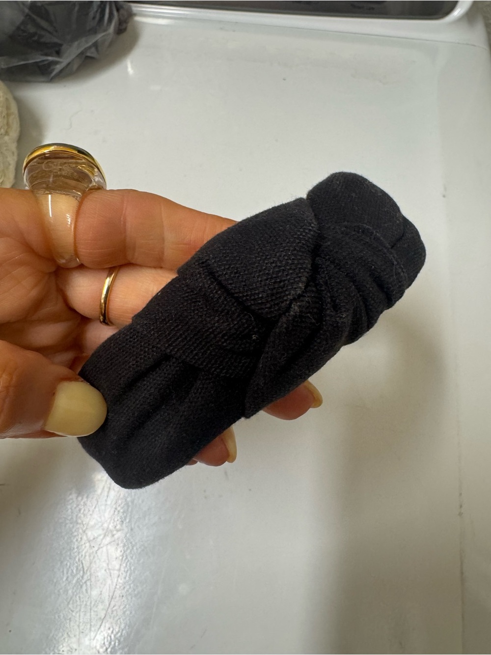 Lele Sadoughi Black Knotted Fabric Hair Clip